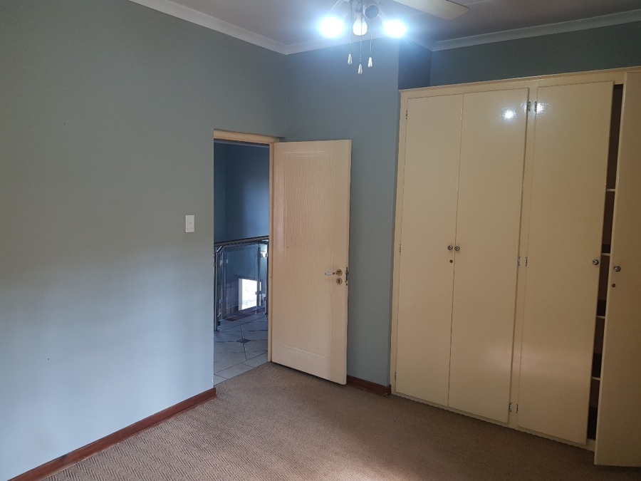 To Let 4 Bedroom Property for Rent in Cashan North West